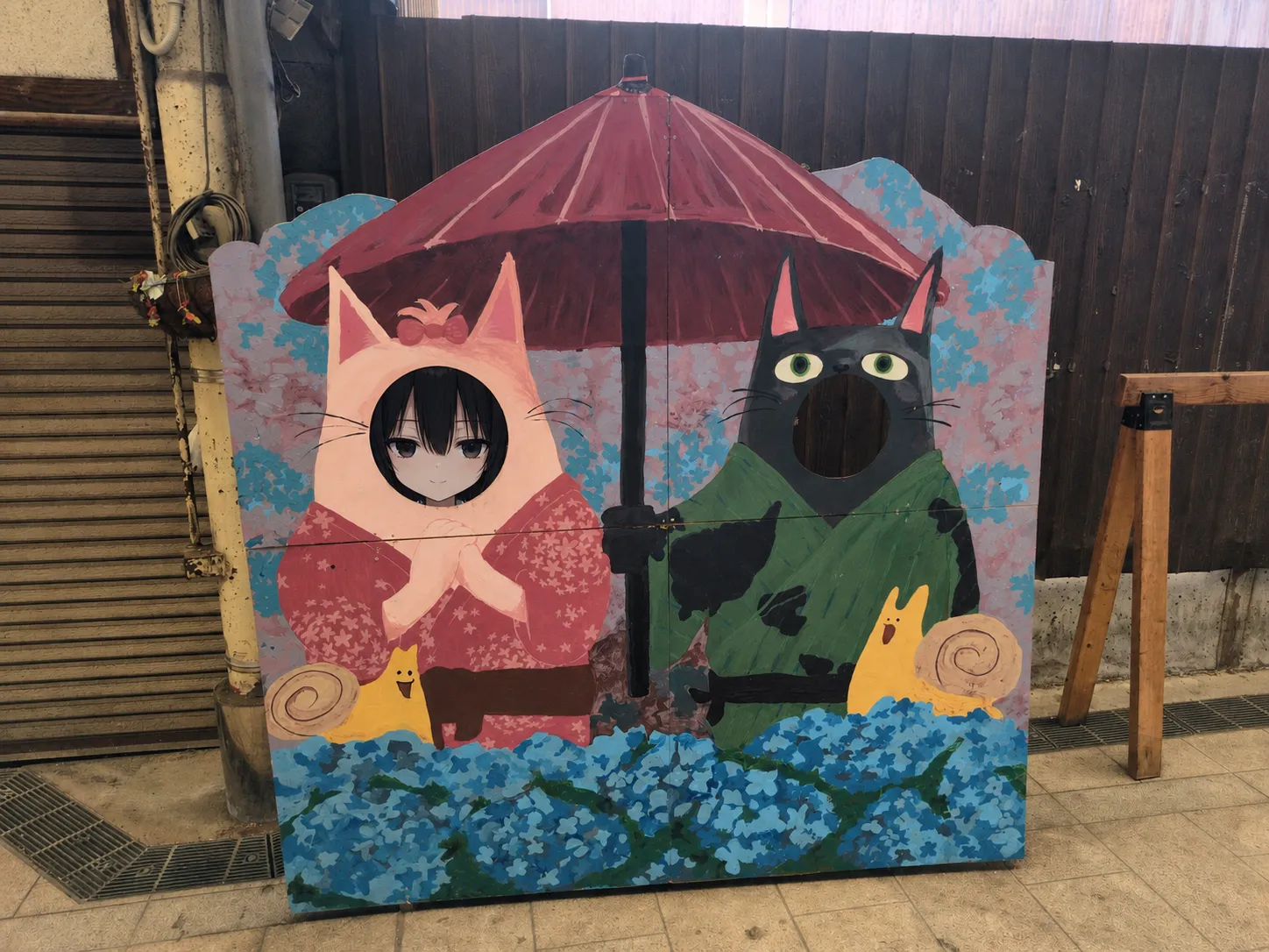 尾道の浴衣姿の猫の顔ハメに入った凜